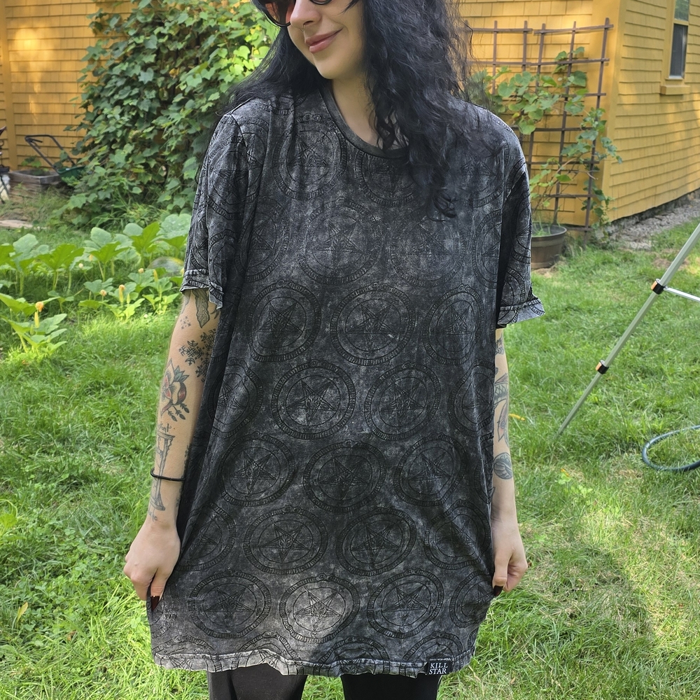 Killstar Pentagram Black Graphic Top